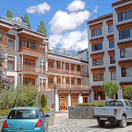 Hotel Gawaling International Leh Exterior photo